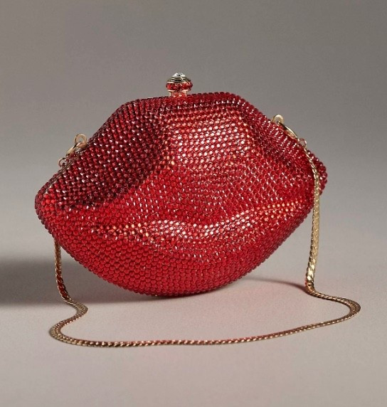 Novelty kiss / lip rhinestone purse #clutch #eveningbag #statementbag 

#LTKItBag #LTKStyleTip
