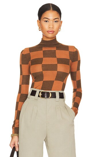 Harri Top in Hazelnut & Cinnamon Check | Revolve Clothing (Global)