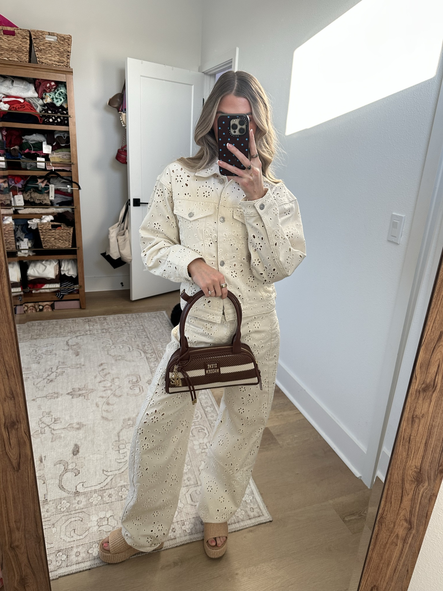 Upgrade your accessory game with the LAGUNE BAG CHOCOLATE MULTI. This elongated shoulder strap bag features a top-zipper closure for added security. Made from durable straw material and adorned with an attachable logo bag charm with a padlock, this bag is both functional and stylish.
Elongated shoulder bag
Exaggerated tubular shoulder straps
Interior pouch front and back wall
Fits more than the essentials, including a phone, a full-size wallet, headphones, a makeup pouch, and sunglasses

#LTKSeasonal #LTKgrwm #LTKootd