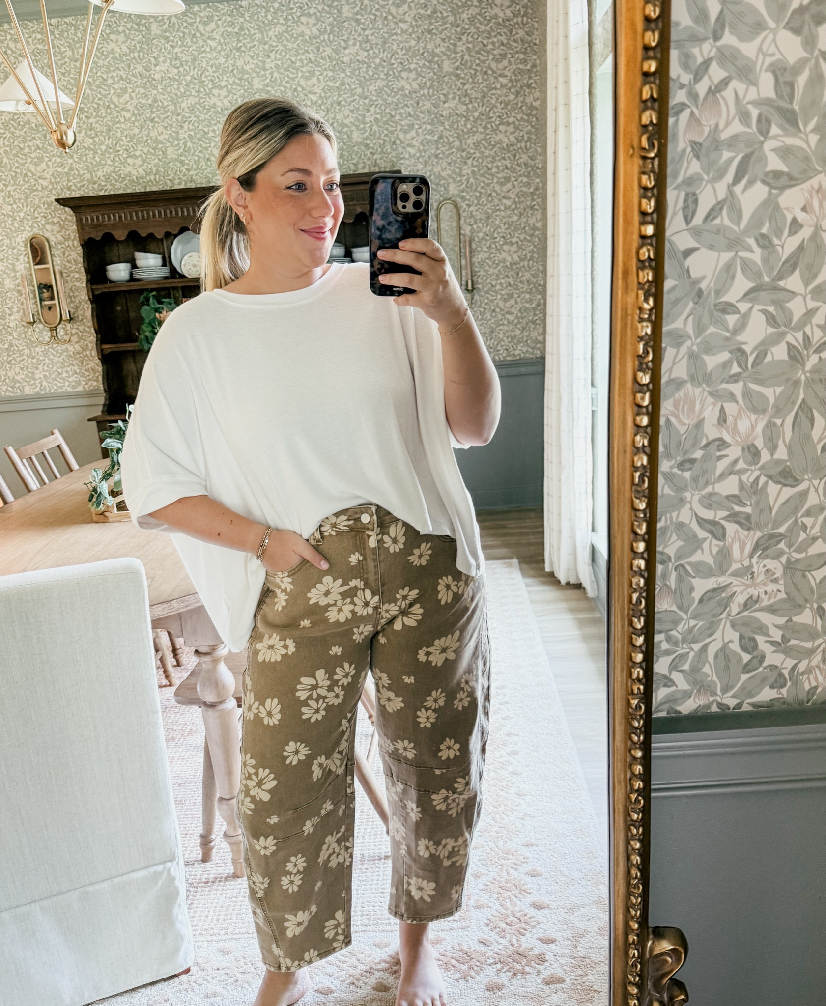These pants from Amazon seriously are so so comfy!! 

THEBLOOMINGNEST Amazon shirt cropped pants floral jeans 

#LTKMidsize #LTKStyleTip #LTKFindsUnder50