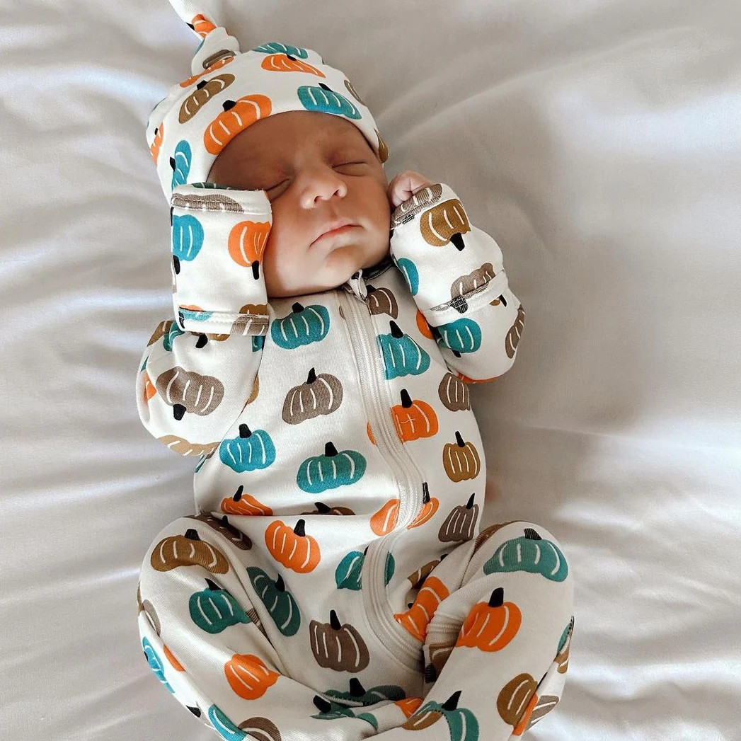 Pumpkin Patch / Organic Zip Footie | SpearmintLOVE