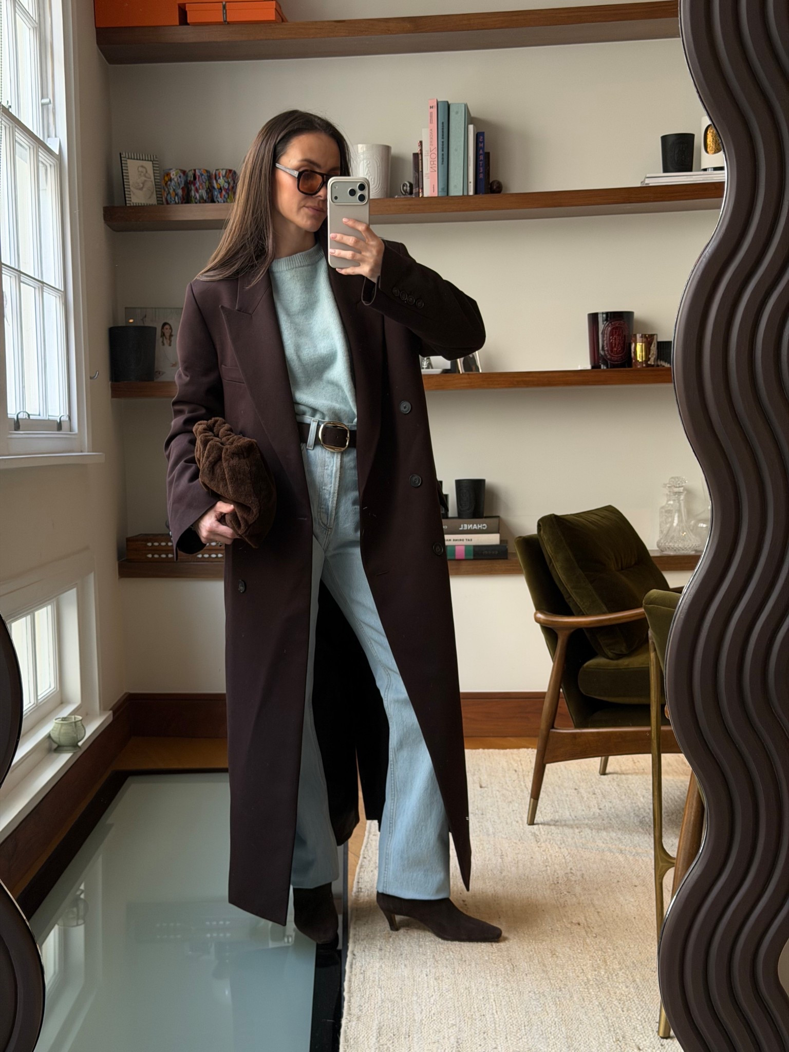 Brown coat, winter coat, jeans outfit, chocolate brown, pale jeans, brown suede boots, suede boots, brown boots, high street finds, the Frankie shop, Agolde jeans 

#LTKwinter #LTKeurope #LTKstyletip