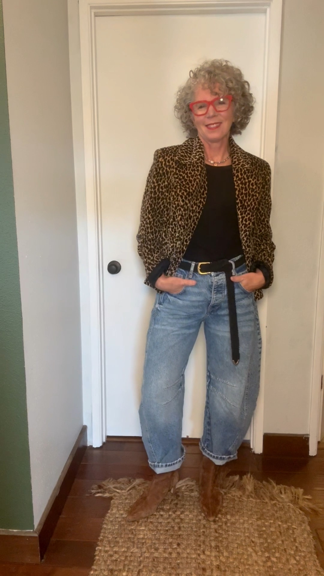 Styling my barrel jeans

#LTKStyleTip #LTKShoeCrush #LTKSaleAlert