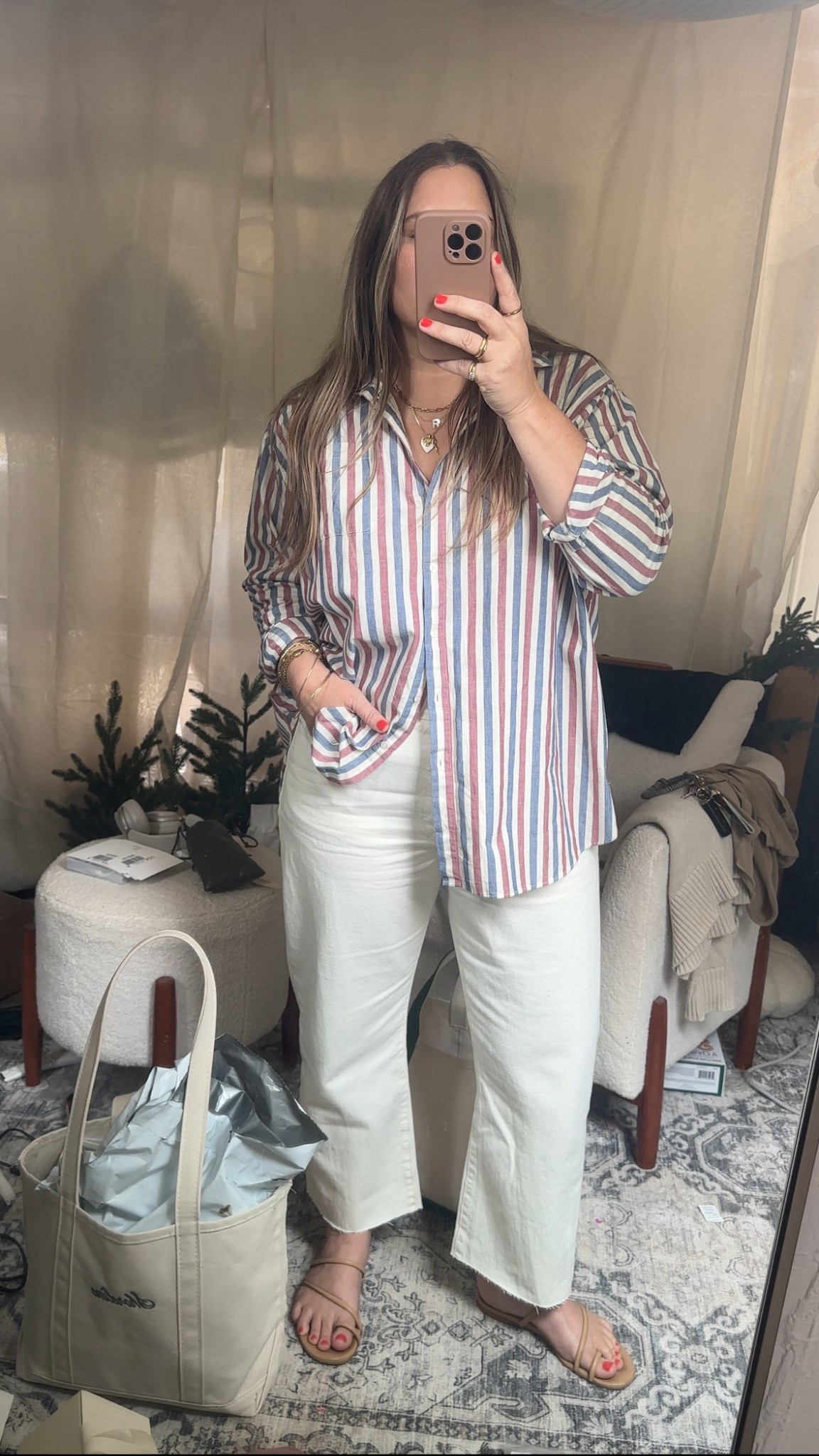 I cut the jeans ( im 5’3 ) but also adding my ankle option i love in white too! Size up for this fit! 

Shirt tts but runs oversized! Size down for slightly oversized but not as big as tts like here

Sezane
Levis
Reformation
Summer sandals
Casual outfits
Fourth of july  

#LTKStyleTip #LTKPetite #LTKSummerEdit
