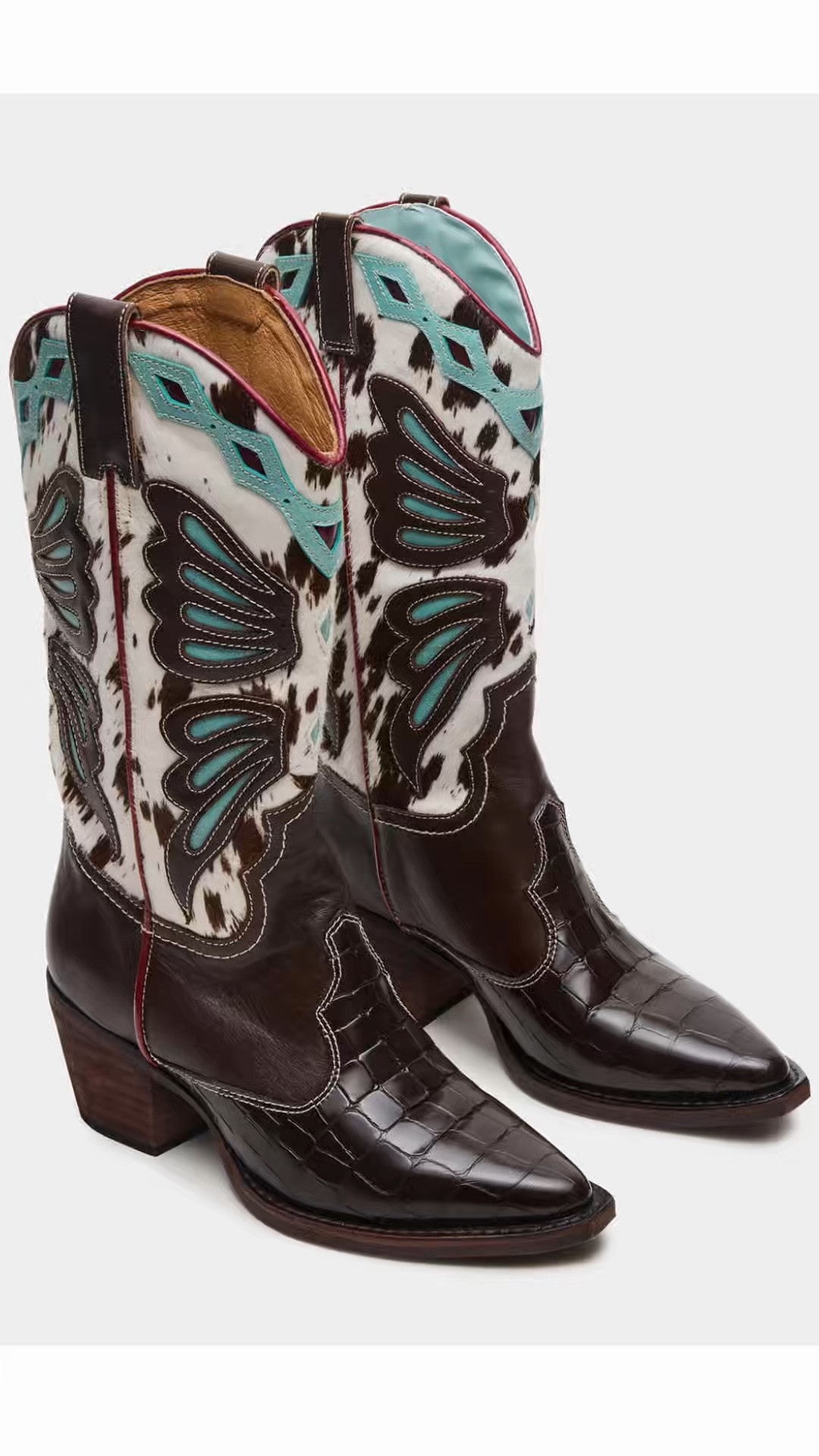 ARROYO BLUE MULTI 
$99.99 Was $209.95  

🔗https://bit.ly/RBHOUSEWIFE

#LTKSaleAlert #LTKootd #LTKSeasonal