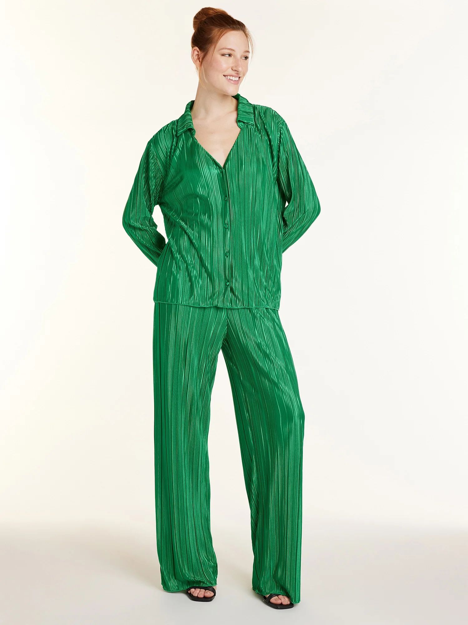 No Boundaries Juniors’ Plisse Shirt and Pants Set, 2-Piece, Sizes XS-3XL | Walmart (US)