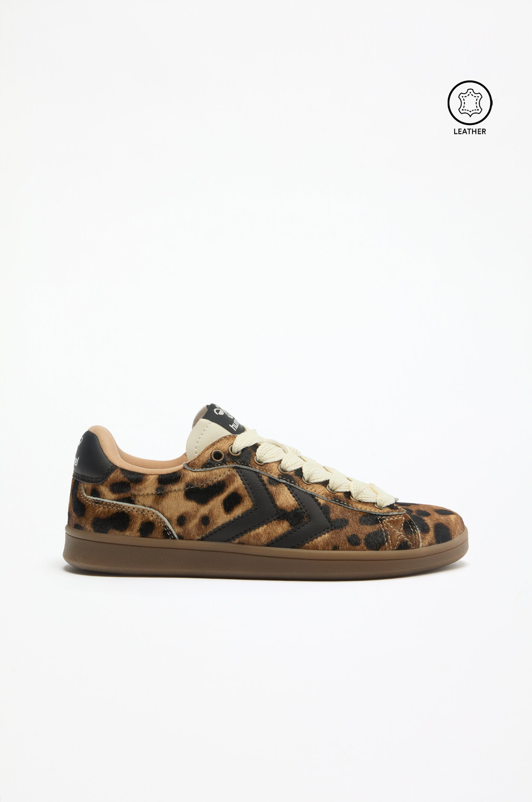 Zapatilla piel retro Hummel - NOVEDADES - Mujer - | Lefties  ESPAÑA | Lefties ES