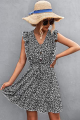 'Irene' Ditsy Floral Ruffled V-Neck Dress | Goodnight Macaroon