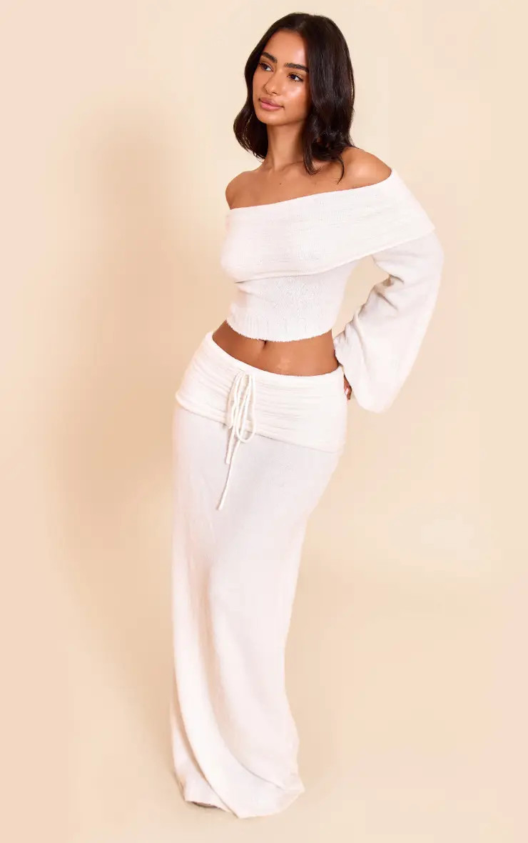 Petite Cream Rib Soft Knit Fold Over Maxi skirt | PrettyLittleThing US