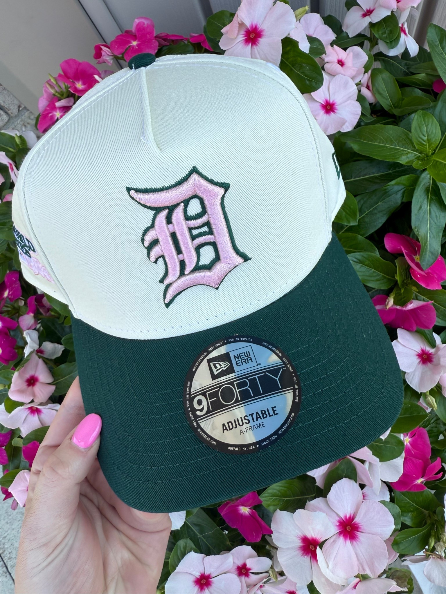 My gf had this hat on the other day & I just had to have it 😋 

#LTKStyleTip #LTKActive #LTKFindsUnder50