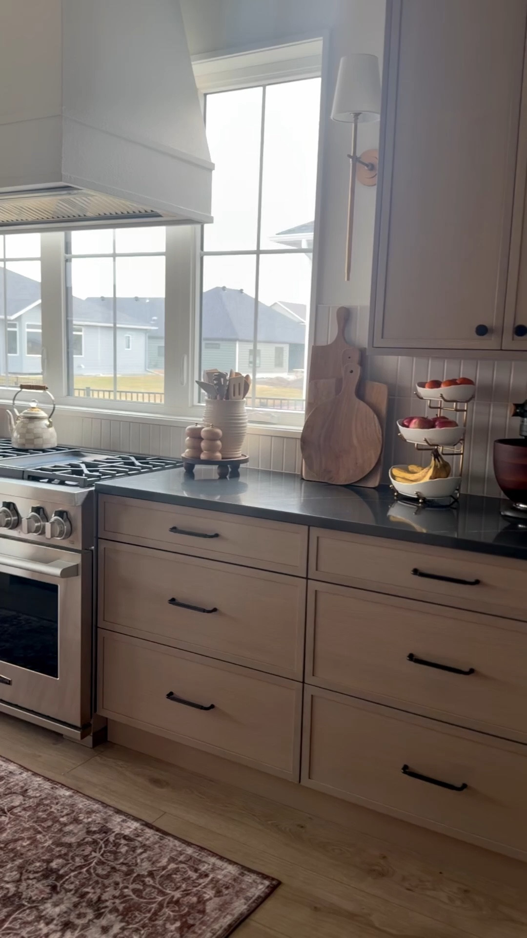 #ad Kitchen organizers I swear by that are pretty AND functional! @Wayfair #wayfair #wayfairpartner