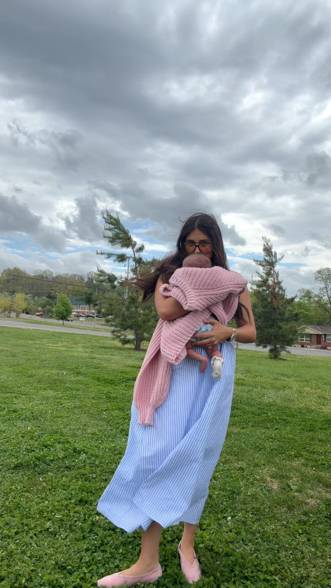 Dress: medium 
Sweater: medium 

Dressupbuttercup.com #dressupbuttercup #dederaad



#LTKootd #LTKgrwm #LTKSeasonal