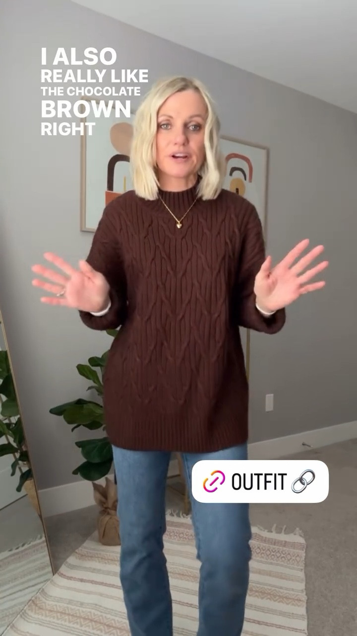 Winter outfit of the day with cigarette jeans! 👖 
Sweater- small
Jeans-25/28"

#LTKPetite #LTKSeasonal #LTKootd