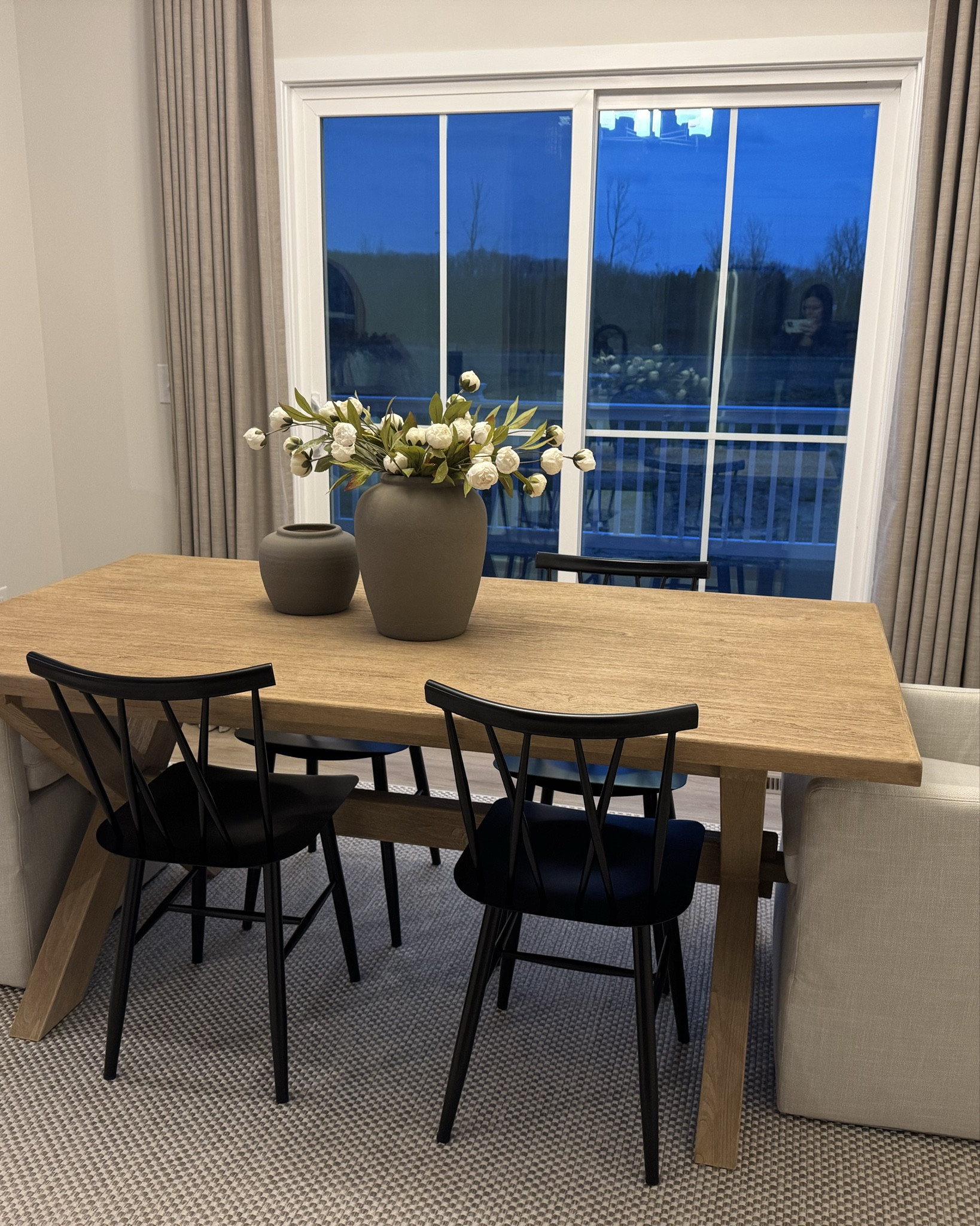 Dining room, black chairs, dining room table, Toscana table, Malibu rug, Loloi rug, upholstered chairs, vase, cream rug

#LTKHome #LTKSeasonal #LTKSaleAlert