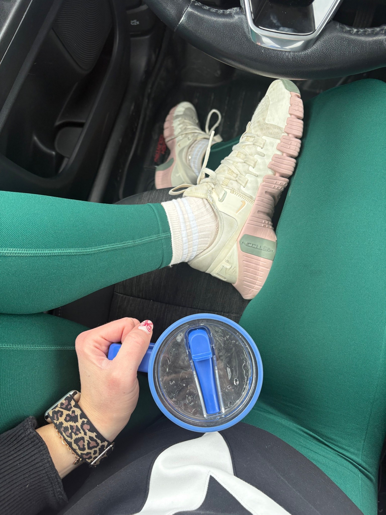 These leggings are soooo comfy 🐆🤍

#LTKootd #LTKfitnessgoals