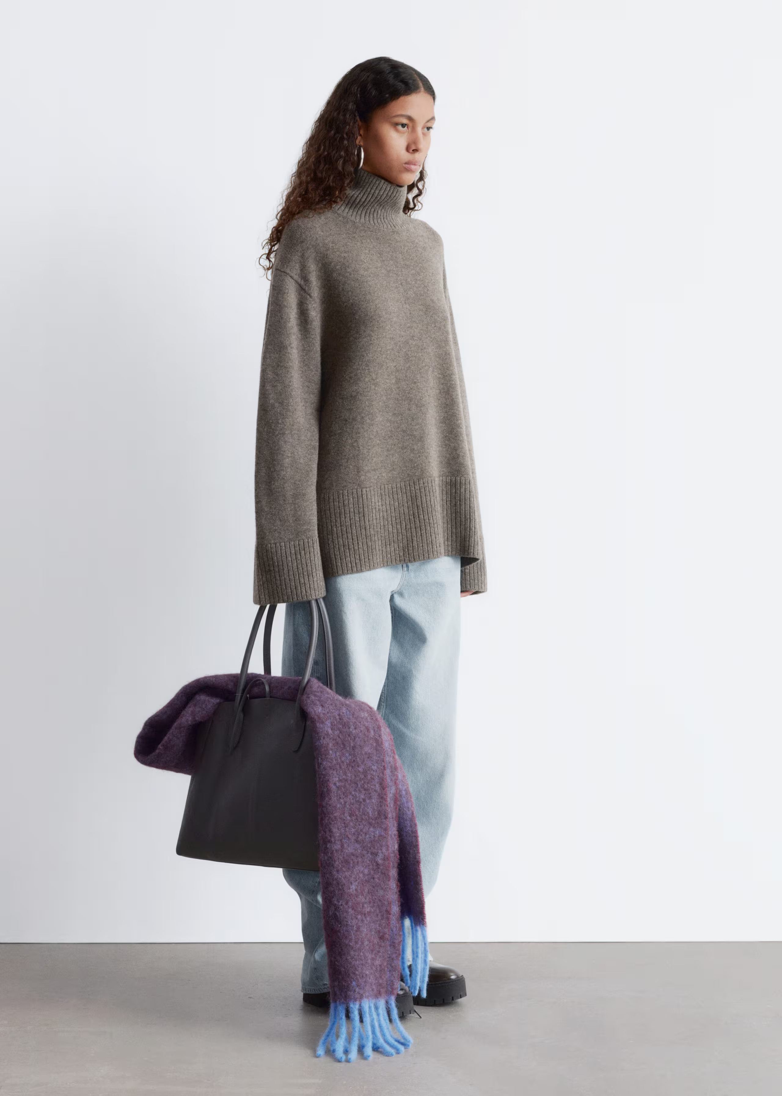 Oversized-Wollpullover mit Rollkragen | & Other Stories EU