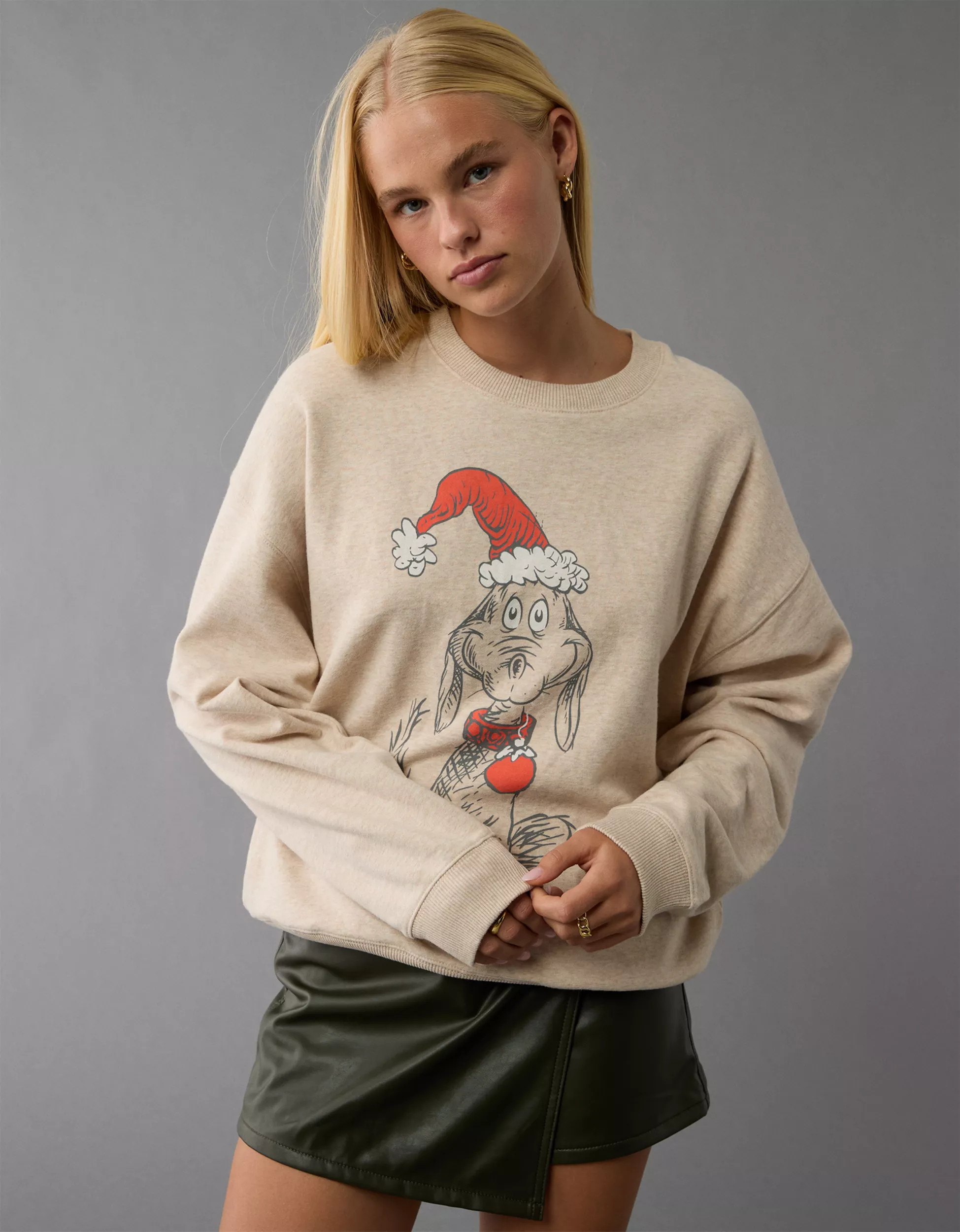 AE Holiday Grinch Graphic Relaxed Crew Neck Sweatshirt | American Eagle Outfitters (US & CA)