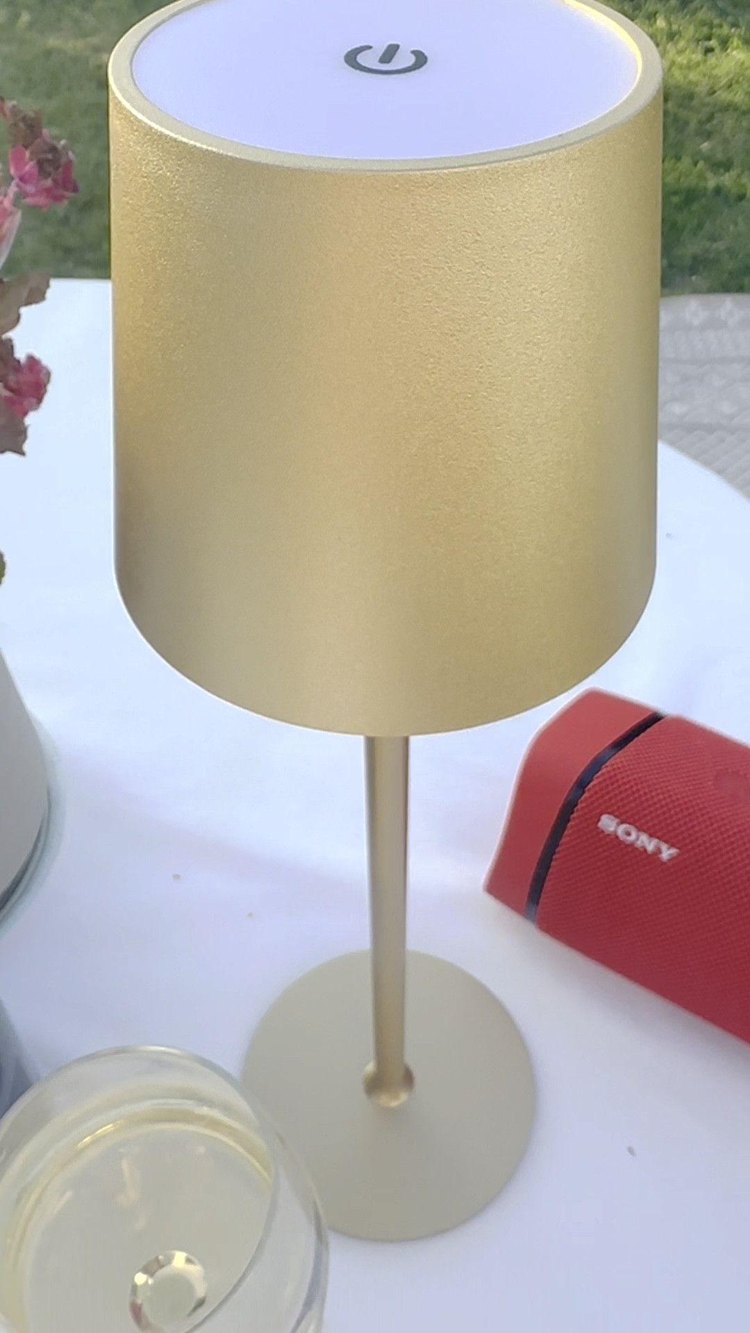Late afternoon backyard cocktail time when sun is out. 😀 #cordlesstablelamp

#LTKhome #LTKSeasonal #LTKparties