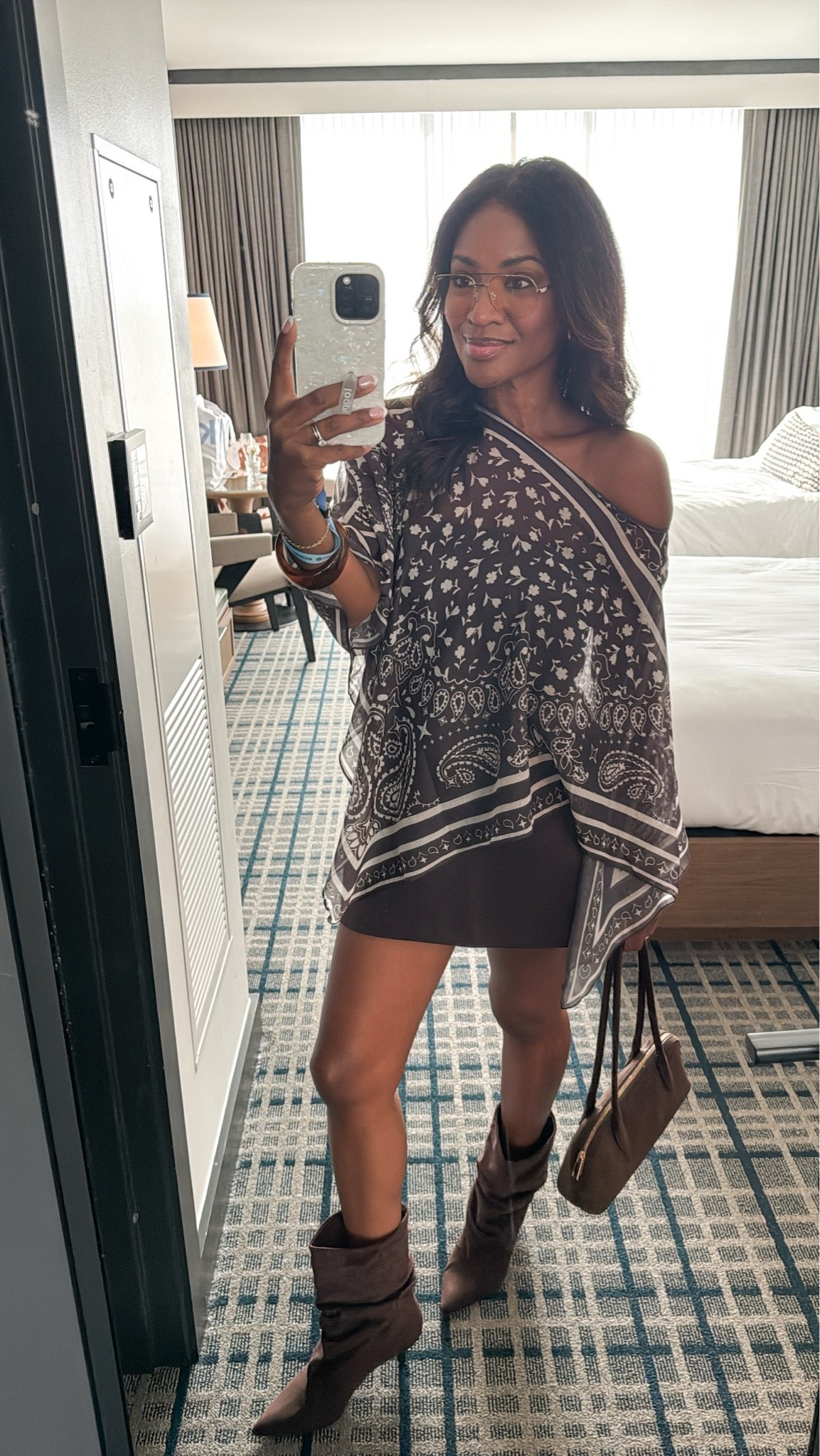 Wearing a size 27 regular in the curve love shorts. Boots are TTS.

#LTKgrwm #LTKCon #LTKOver40