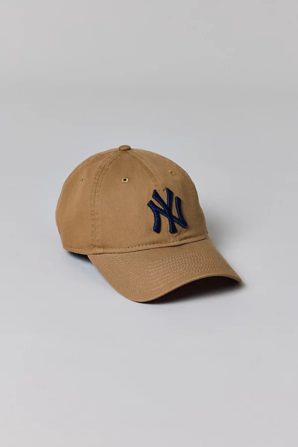New Era MLB New York Yankees Classic Logo Baseball Hat in Khaki, Men's at Urban Outfitters | Urban Outfitters (US and RoW)