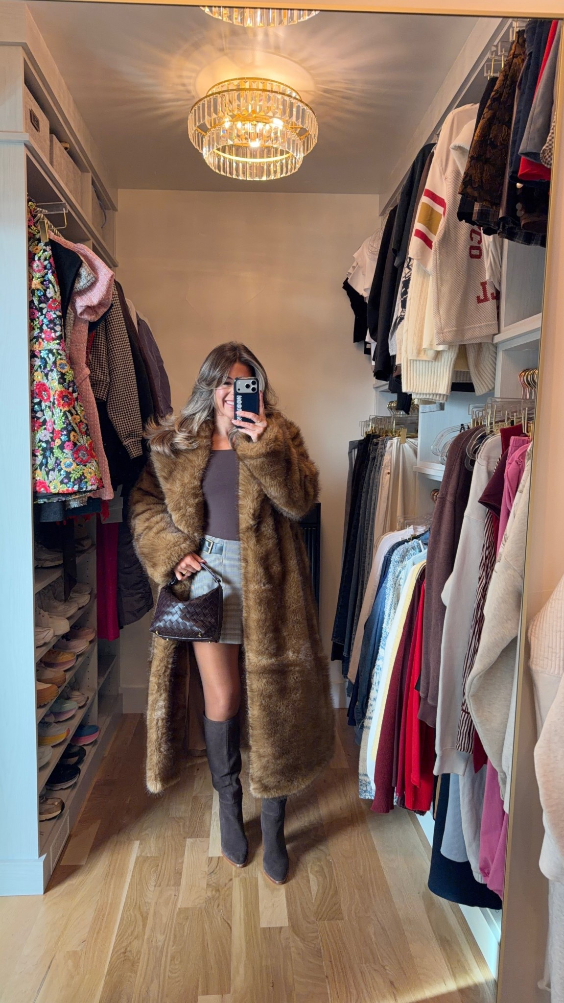 Abercrombie pleated skort winter date night outfits

Vici code: Emerson30
Electric picks code: emerson20

Wearing my usual smalls in tops
Xs in skorts

Date night
Winter outfit
Casual everyday
Skort
Sweaters
Boots
Off the shoulder tops
Holiday party

#LTKSeasonal #LTKHoliday #LTKFindsUnder100