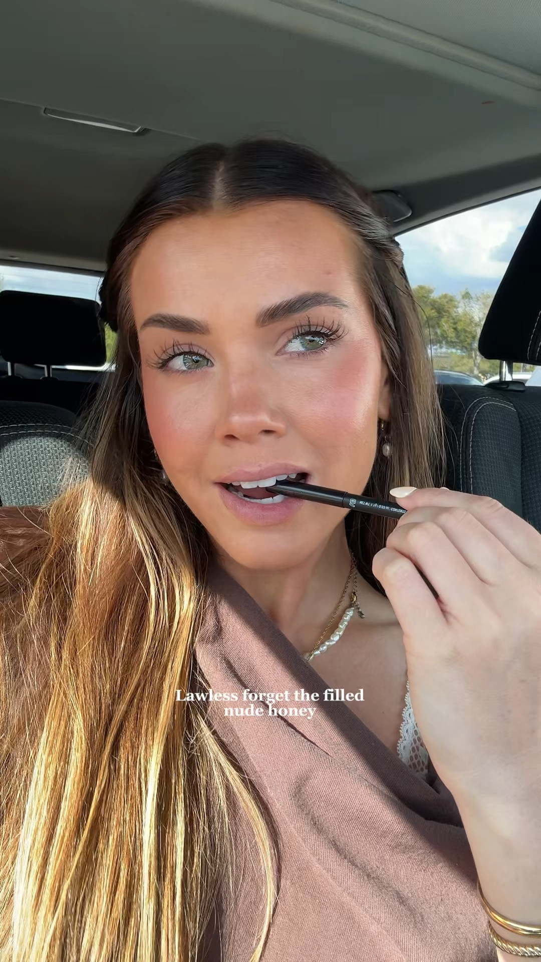 Nude lip combo 

#LTKgrwm #LTKBeauty #LTKselfcare