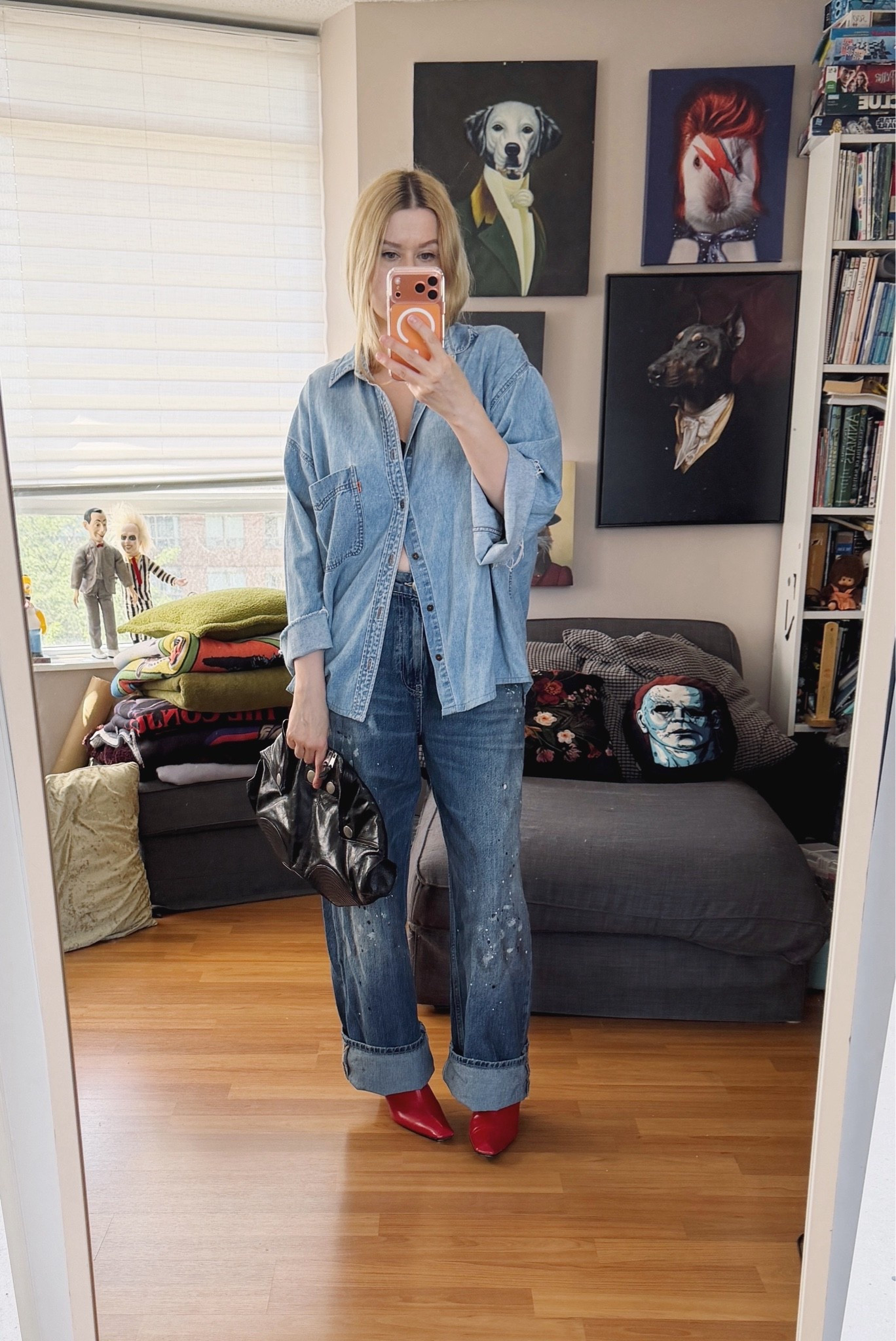 What a week, but at least it wasn’t hot. I’m playing catch up again .

Top, bag, and boots are vintage/preloved.
.
.
.
.
.

#LTKcanada #LTKsummer #LTKstyletip