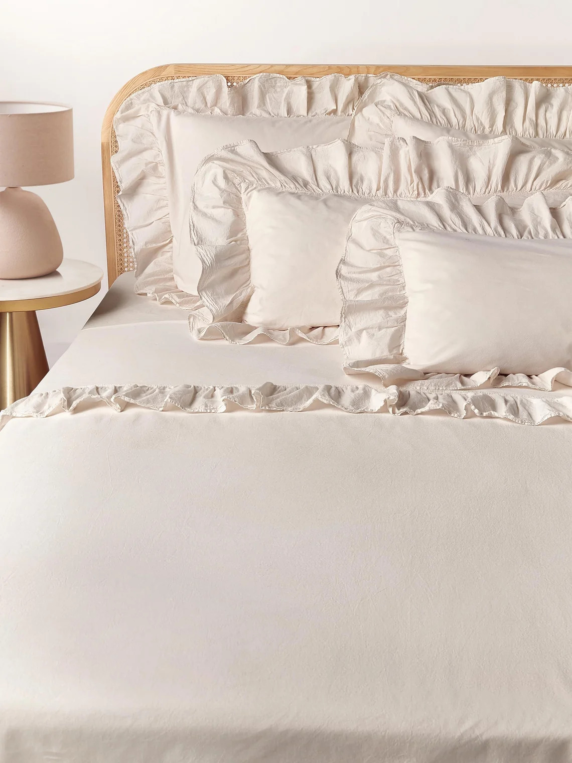 Washed Cotton Percale Bed Sheet with Ruffles | Westwing UK