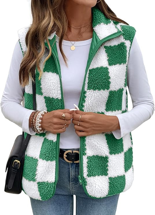 SHEWIN Womens Fleece Vest Casual Sleeveless Jacket Lightweight Outerwear Vests with Pockets Women... | Amazon (US)