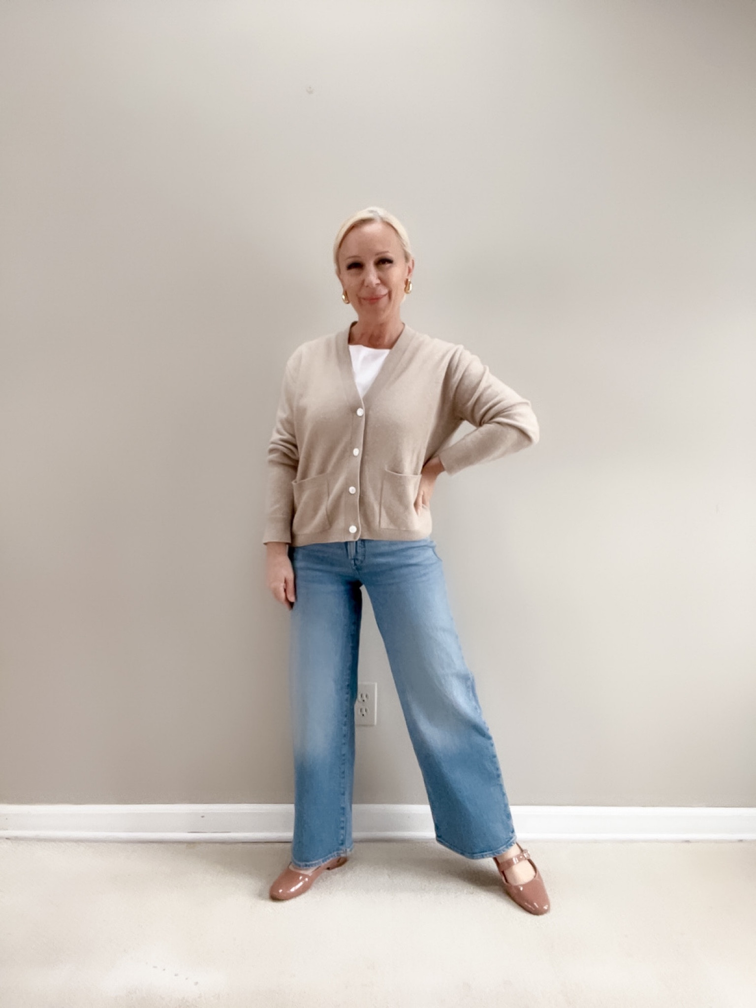 Personal Uniform = Cardigan + Tee + Jeans + Ballet Flats

#LTKover40 #LTKstyletip #LTKSeasonal