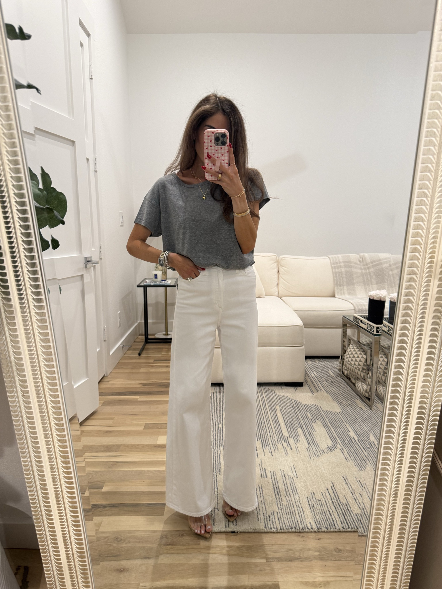 Target $10 tee size xs white jeans spring outfit 

#LTKootd #LTKPetite #LTKSaleAlert
