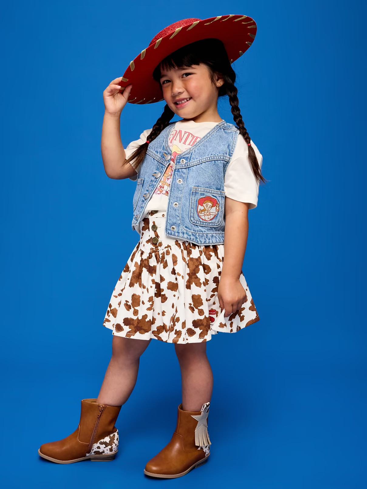 Calling all Toy Story families!!! 🚀💛

Old Navy dropped the CUTEST Toy Story Collection and it is the perfect excuse to grab a fun outfit for the kids before Toy Story 5 hits theaters.

Linked my favorites on my LTK.

#ShoppingWithPriiincesss #OldNavyKids #ToyStory5 #DisneyStyle #KidsFashion #ToddlerOutfits #MovieNight #LTKKids #DisneyFamily #ToyStoryLove #AtlantaMom

#LTKBaby #LTKKids #LTKSeasonal