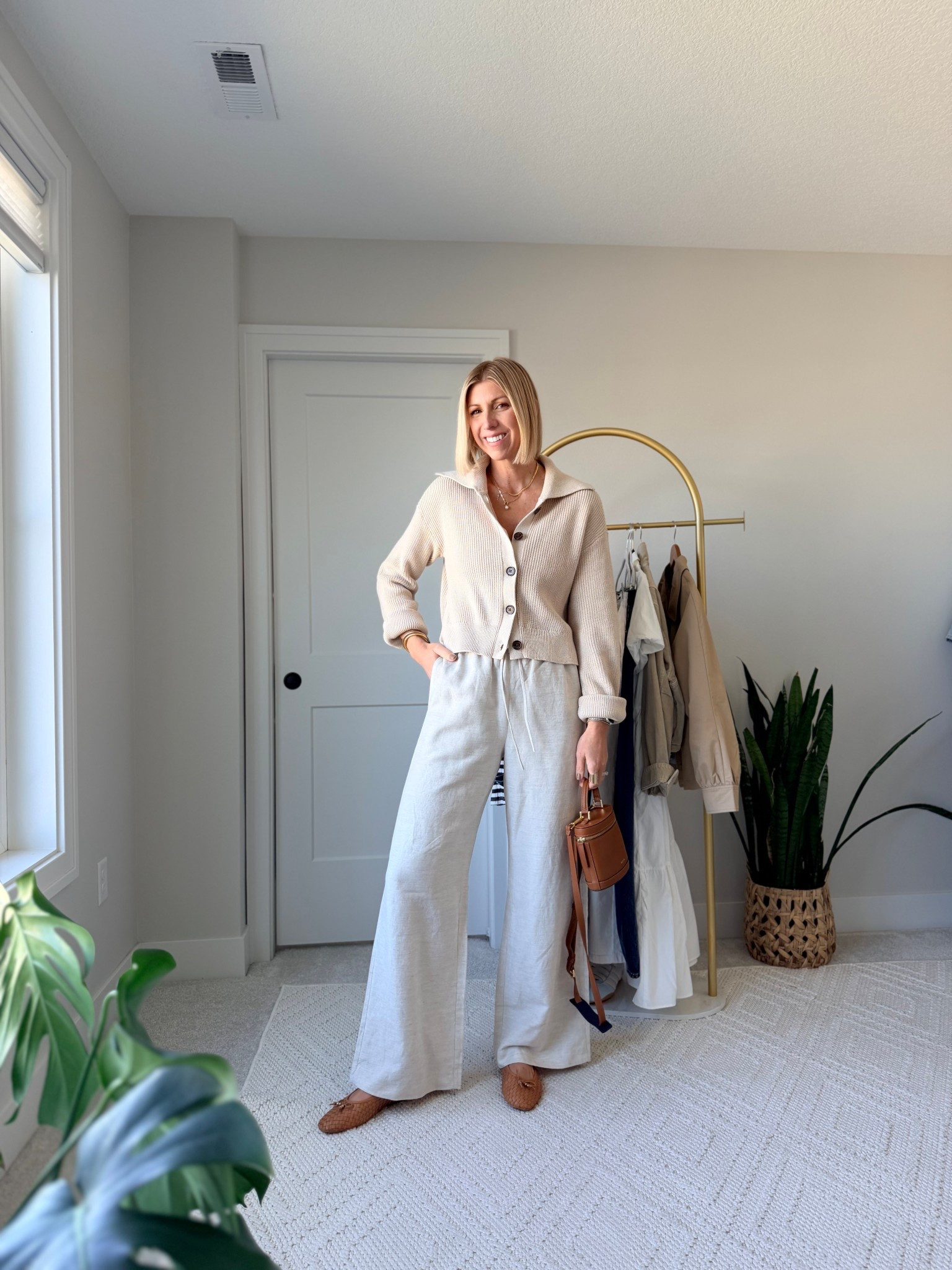 All about being comfy this spring!

#LTKOver40 #LTKSeasonal #LTKootd