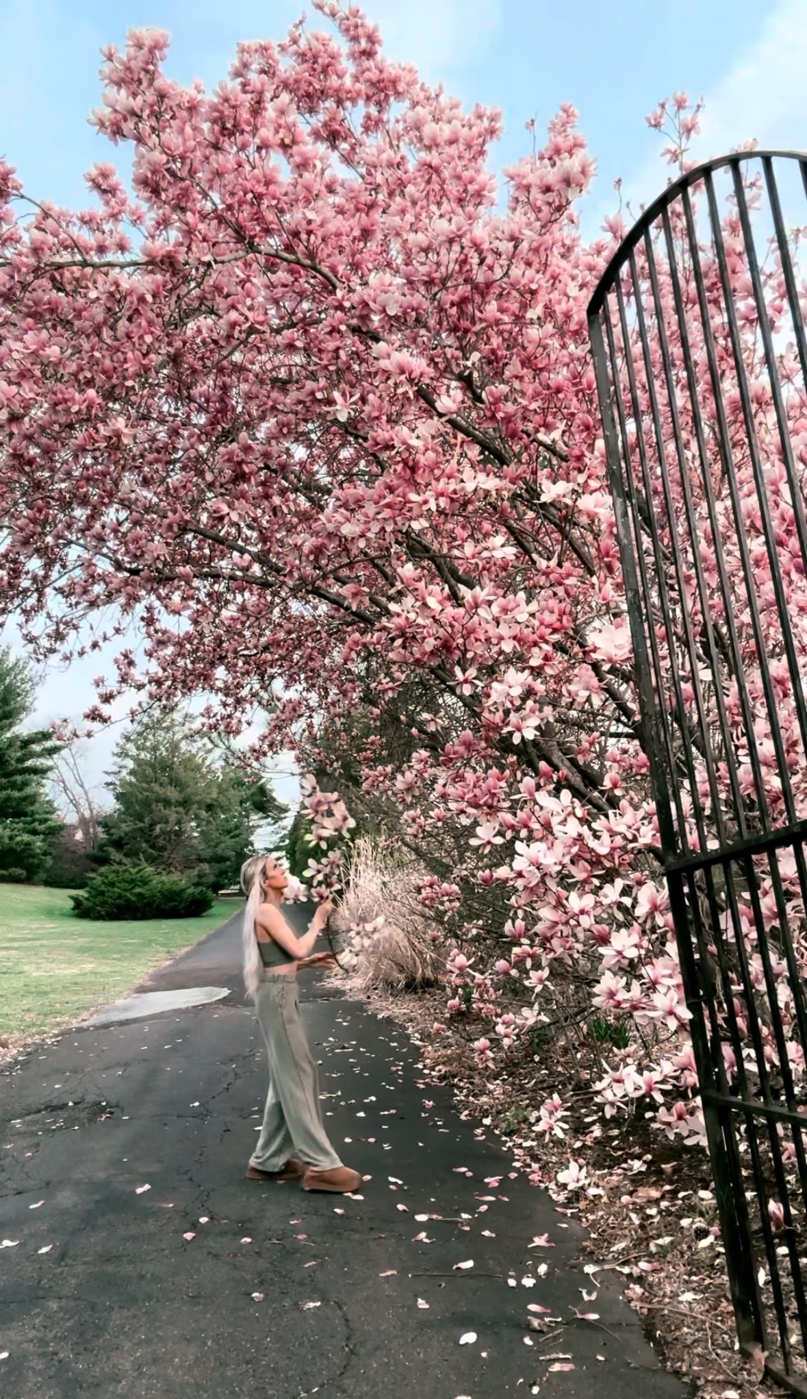 Aerie lounge set! 🌸🌸🌸

#LTKSaleAlert #LTKFindsUnder100 #LTKHome