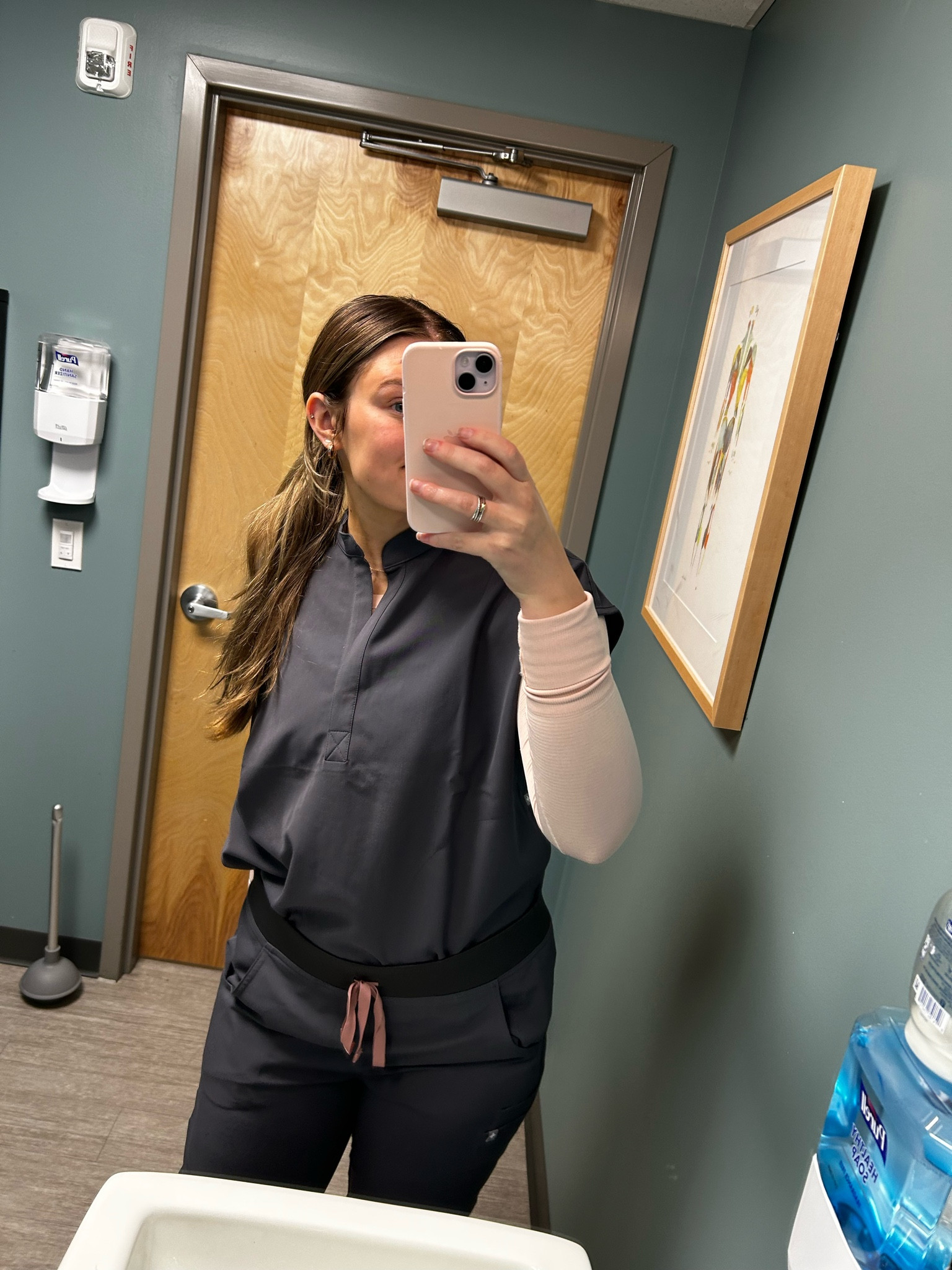 Figs gurl 💉🩷

#LTKU #LTKworkwear #LTKfindsunder100