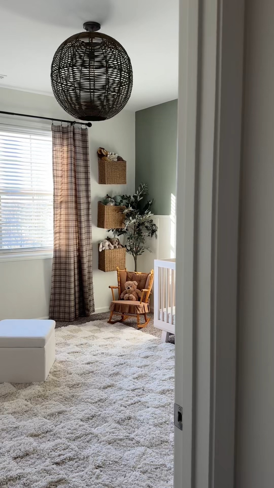 A round up of my favorite items in both of my nursery’s that have gone viral! 

#LTKBaby #LTKKids #LTKHome