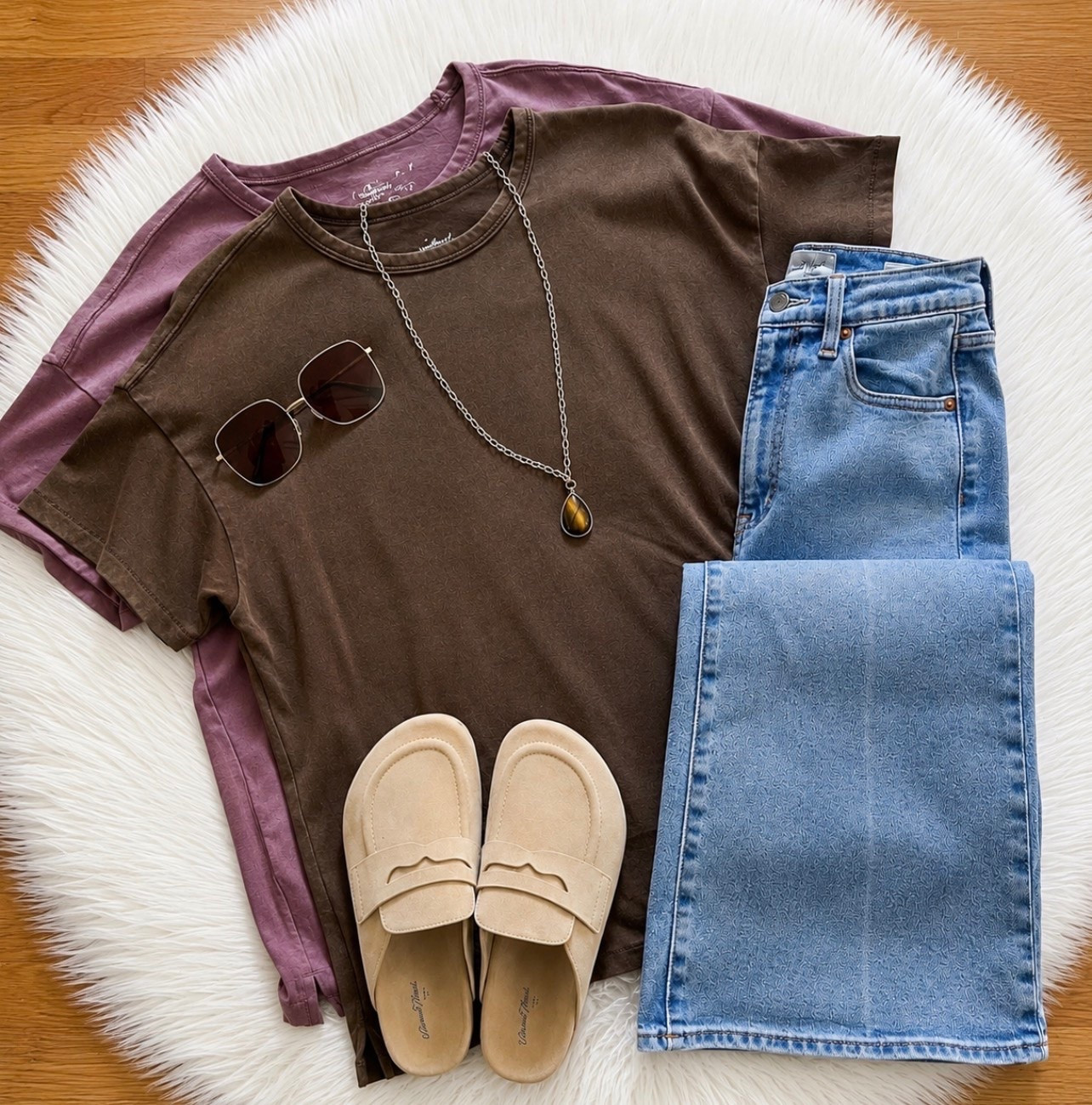 Perfect Tees for fall 🤎

#LTKootd