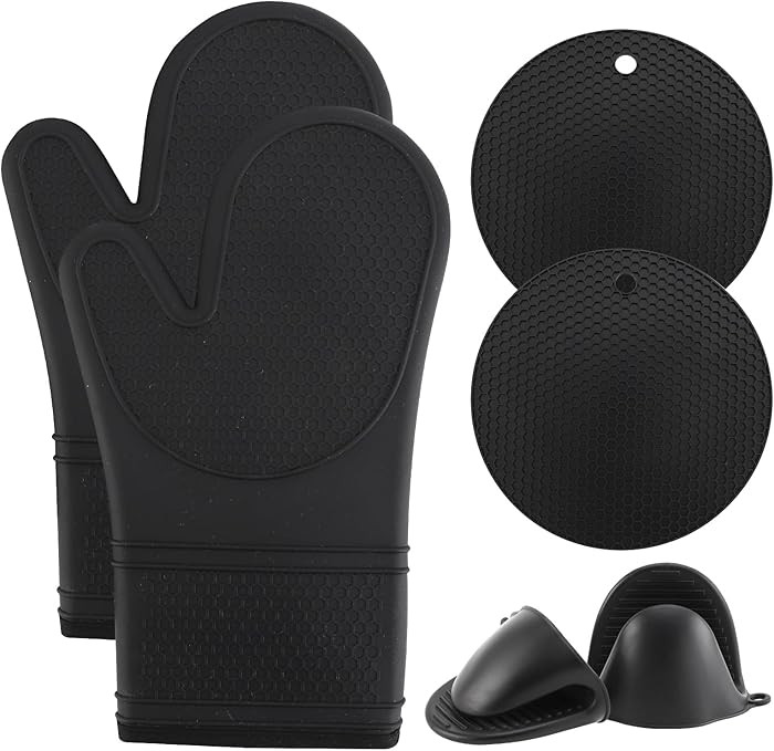 COOK WITH COLOR Silicone Oven Mitts- Heat Resistant Gloves with Soft Quilted Lining Oven Mitt Pot... | Amazon (US)