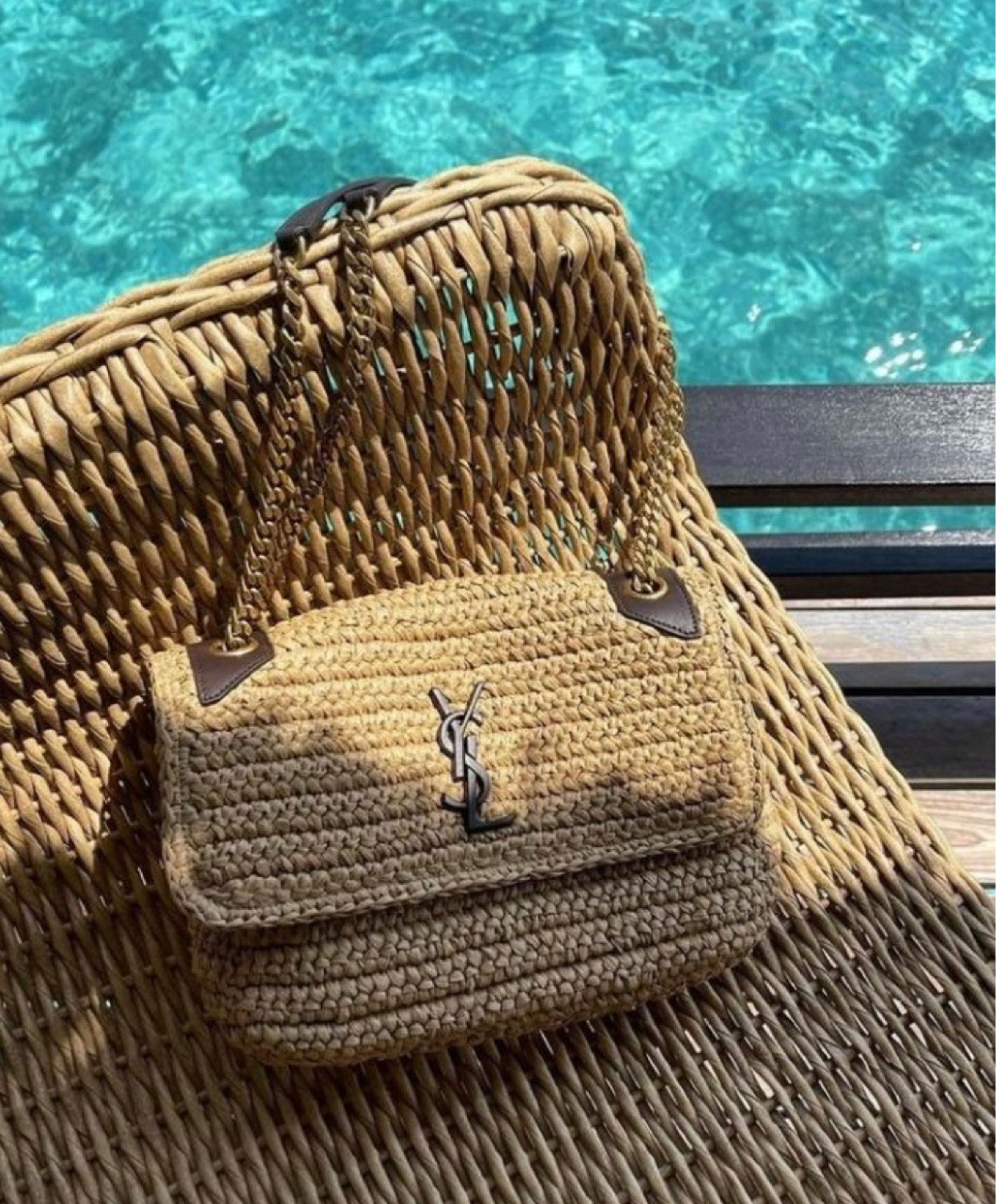 YSL Niki Raffia Bag 1:1 from DHGate. It’s pricey but it seems to be the only seller for this bag. 


#ysl #dhgateysl #dhgatefinds #dhgate

#LTKstyletip #LTKitbag #LTKSeasonal