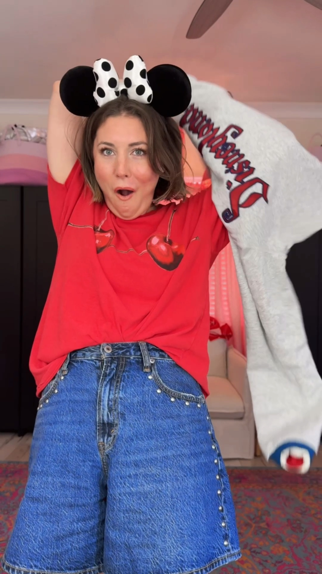 OOTD for disneyland ❤️🍓 top is only $10! 

#LTKStyleTip #LTKFindsUnder50 #LTKSaleAlert