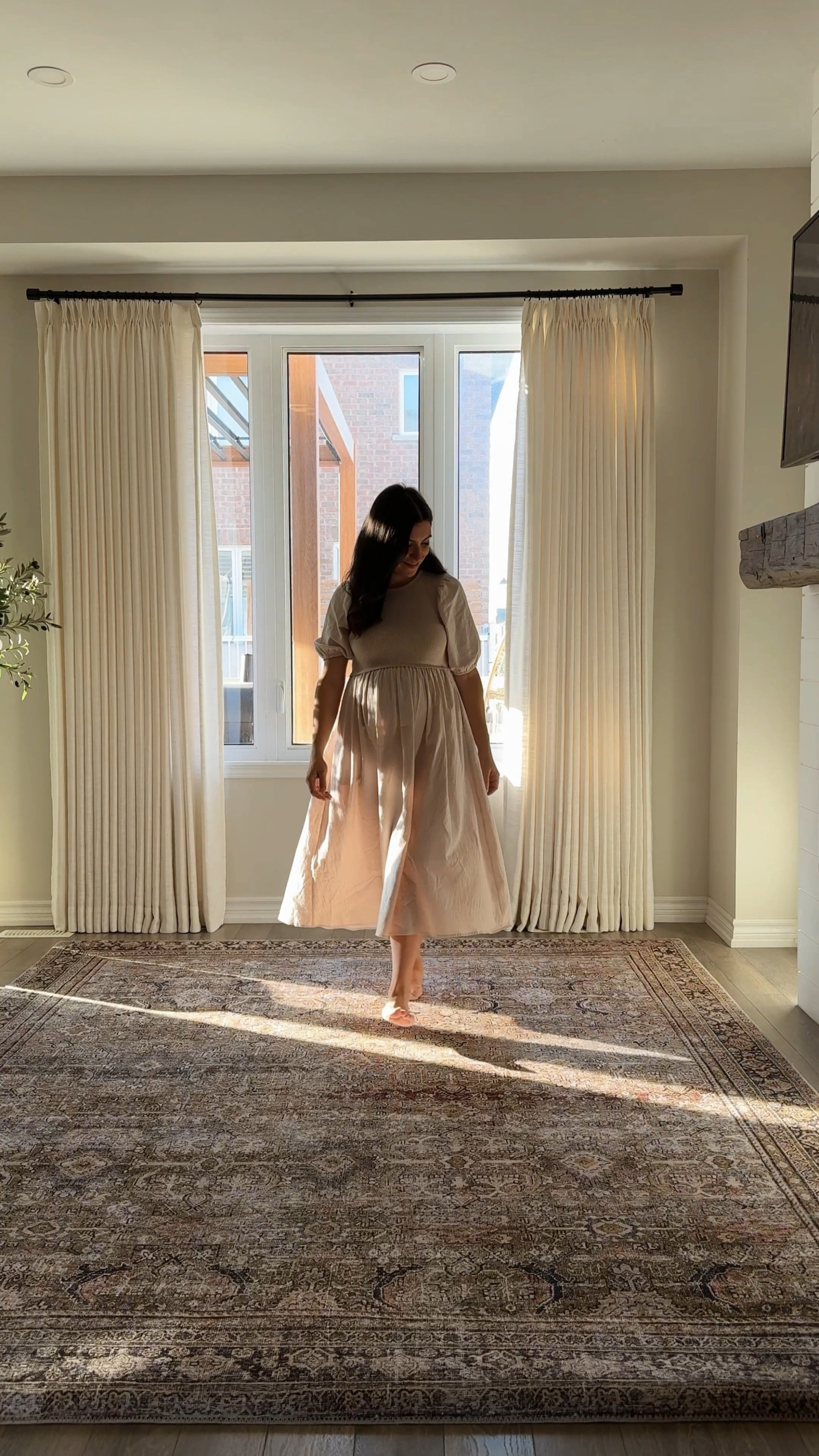 a little change with a big impact 🤎 I love the warmth and moody vibe this rug is bringing to our living space #LoloiPrimeDay2024 

#LTKsale #LTKcasa #LTKautumn