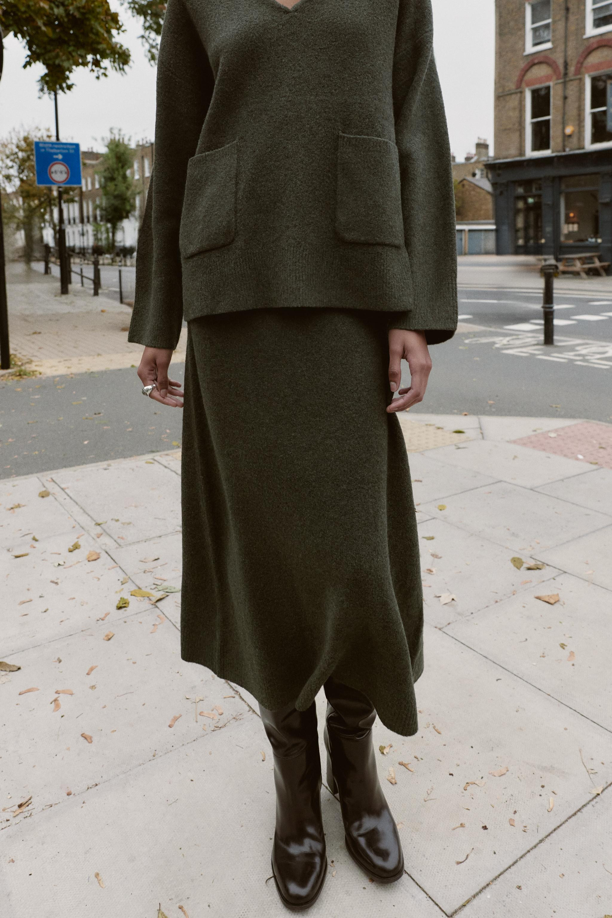 SOFT-TOUCH KNIT MIDI SKIRT | Zara UK