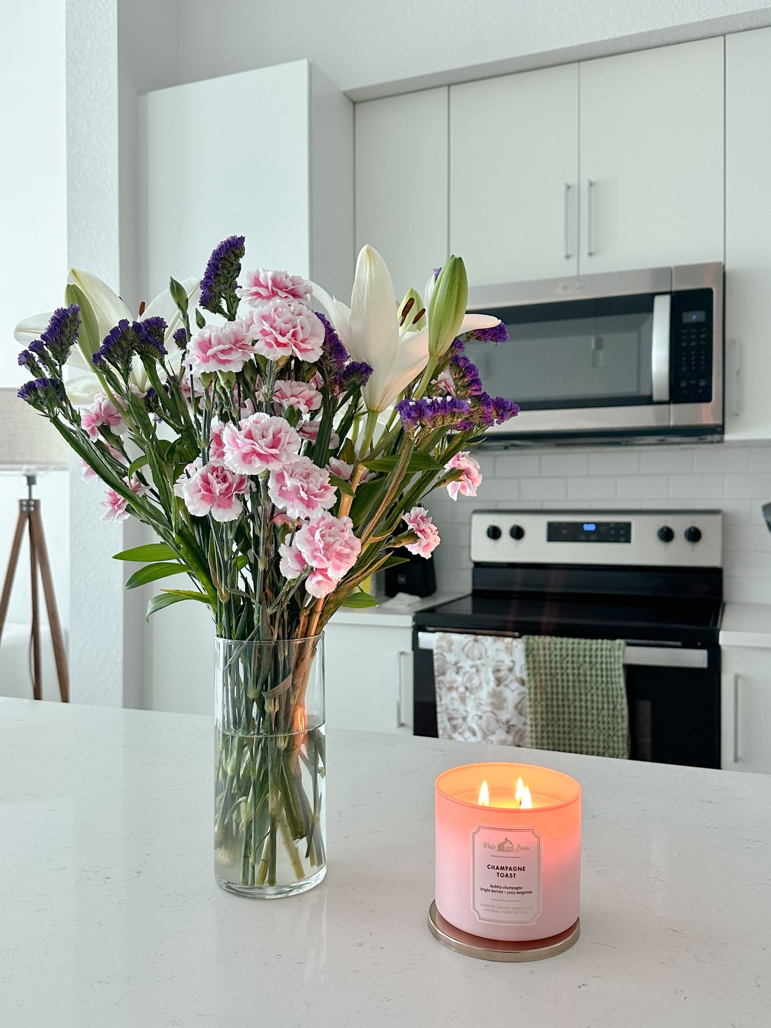nothing beats a scented candle and fresh flowers combo for making any space look homey <3

#LTKHome #LTKSeasonal