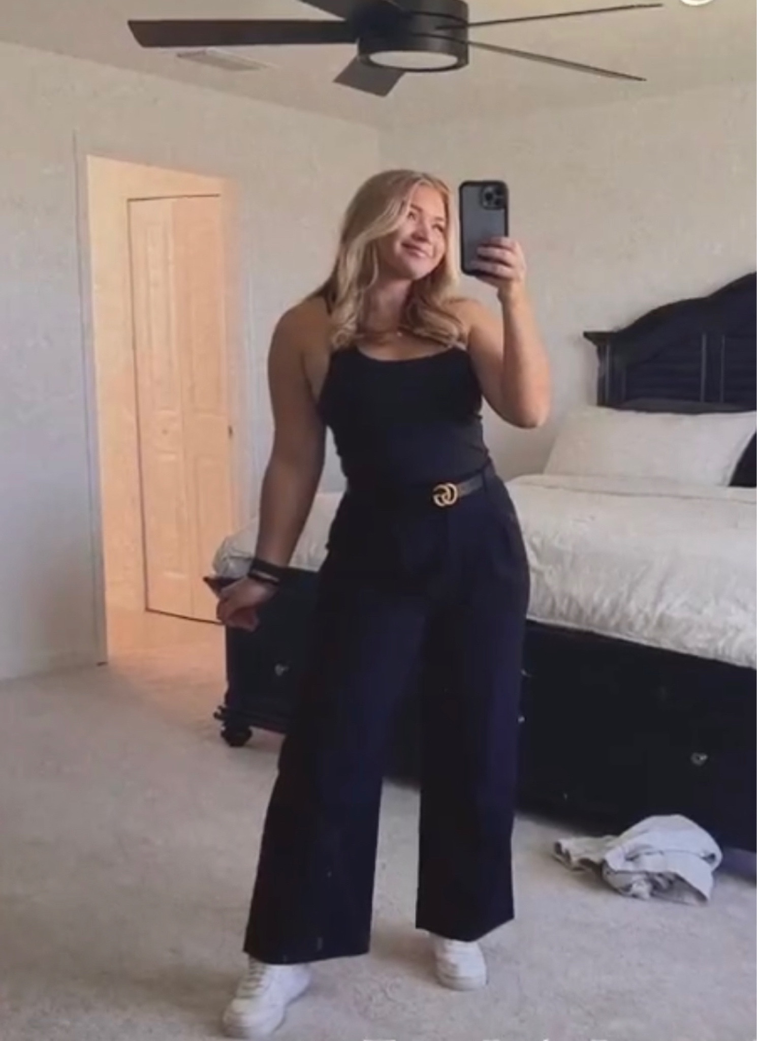 Wedding photographer work day work outfit 