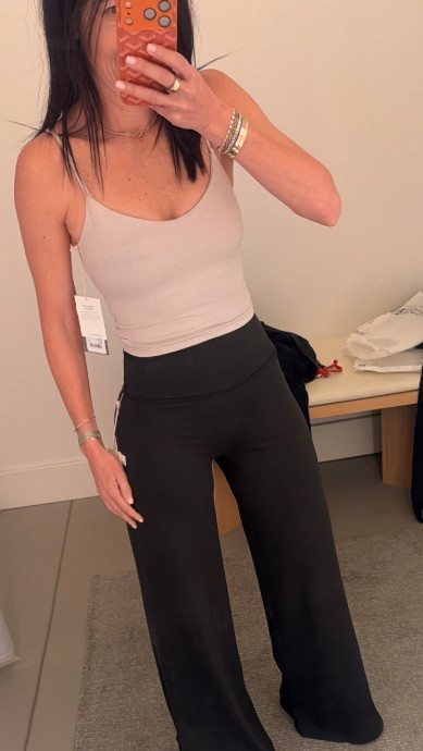 #LTKPetite #LTKTravel #LTKootd