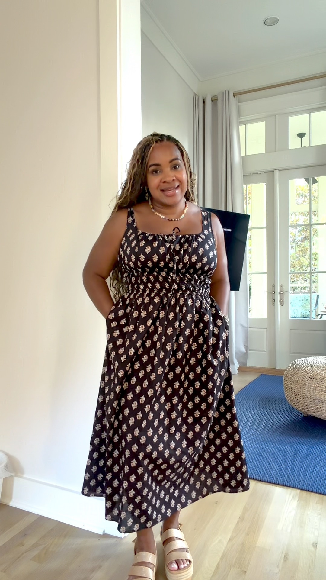 Viral dress that snatches your waist only $21 on sale right now 👏🏾

#LTKSaleAlert #LTKootd #LTKgrwm