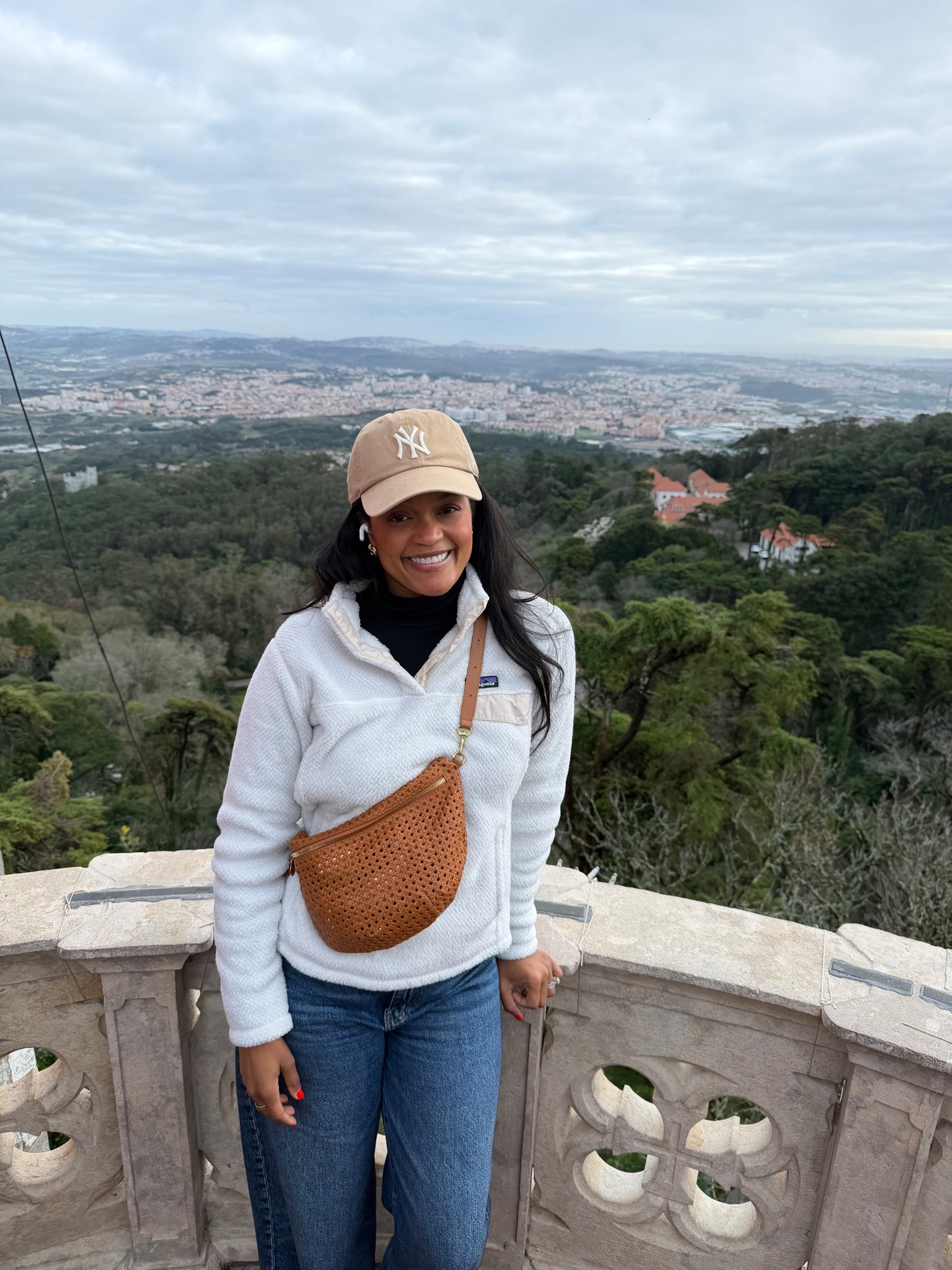 My favorite bag and especially for travel! It’s perfect in so many ways. I even pack my kindle inside. I asked for a different color for Christmas. 

Purse, grande fanny 



#LTKGiftGuide