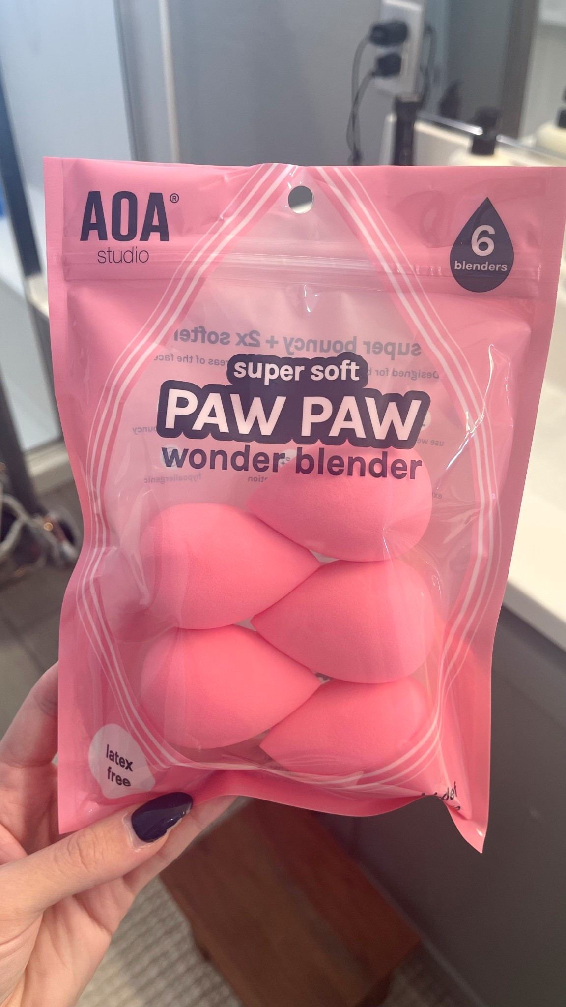 these beauty blenders from Amazon are the bestttt! 

#LTKFindsUnder50 #LTKgrwm #LTKBeauty