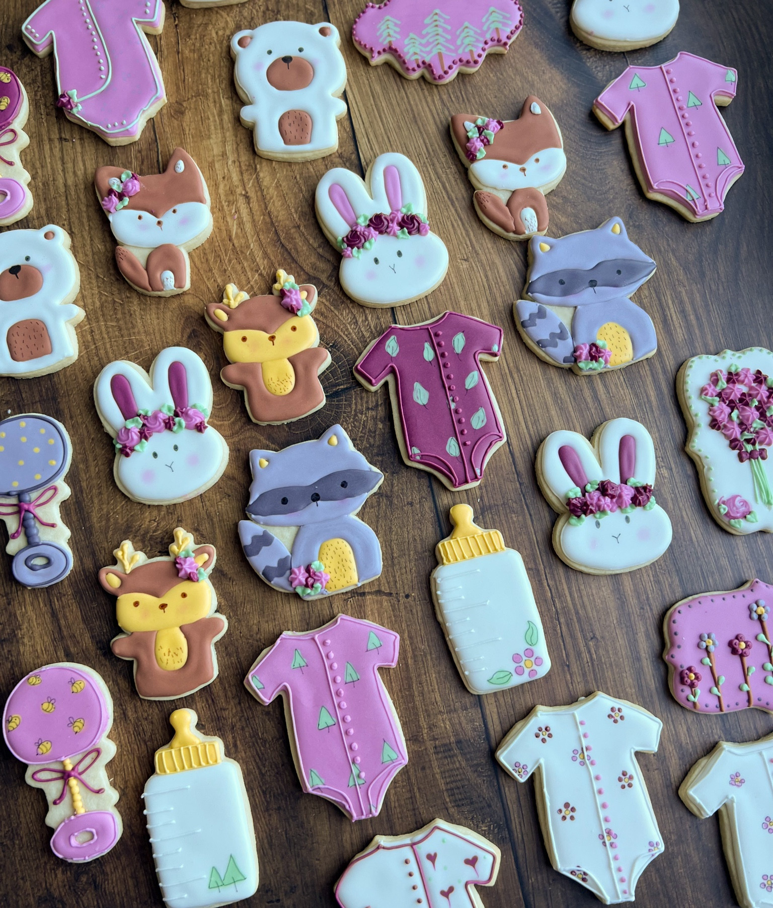 Make your own woodland animal themed cookies with this collection! The baby shower cutters can be used with so many themes, I use mine ALL the time  

#LTKbaby #LTKkids #LTKhome