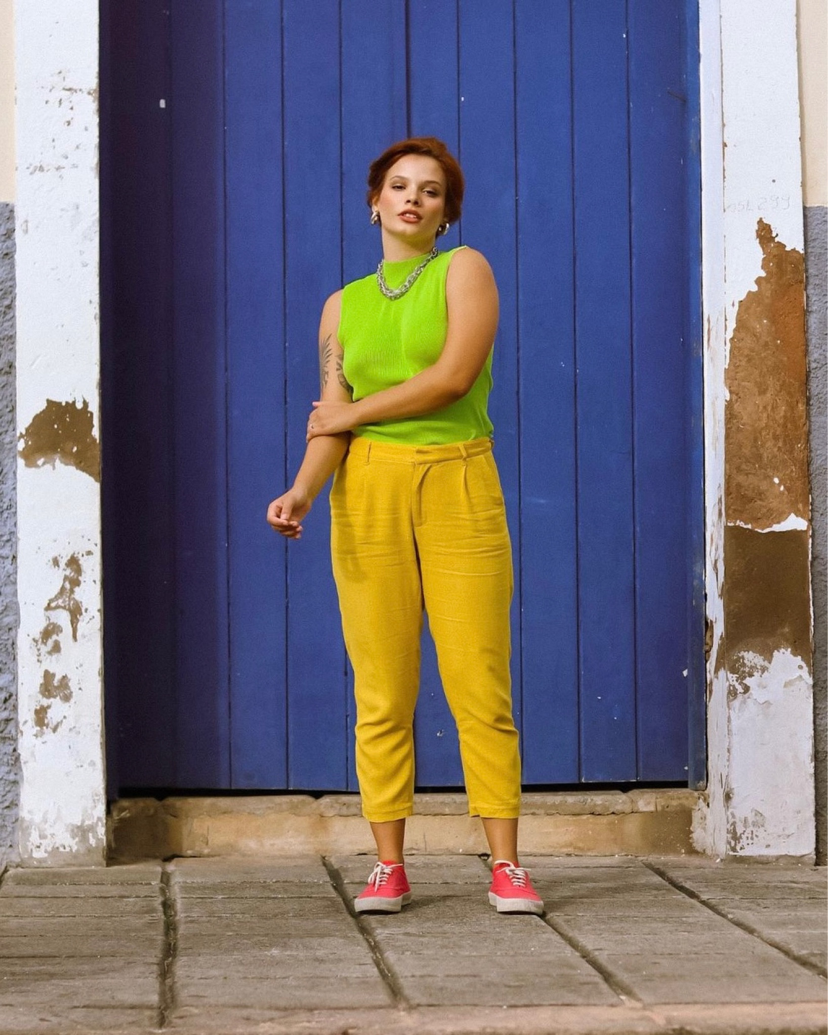 color blocking: verde, amarelo e rosa. 🔗o link da blusa é exatamente a que eu comprei, só que de outra cor. calça e tênis linkados são peças semelhantes

#LTKbrasil